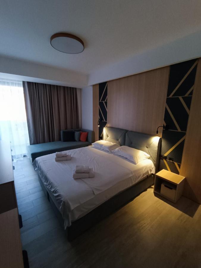 Premium - Dragovic Apartments 울친 외부 사진