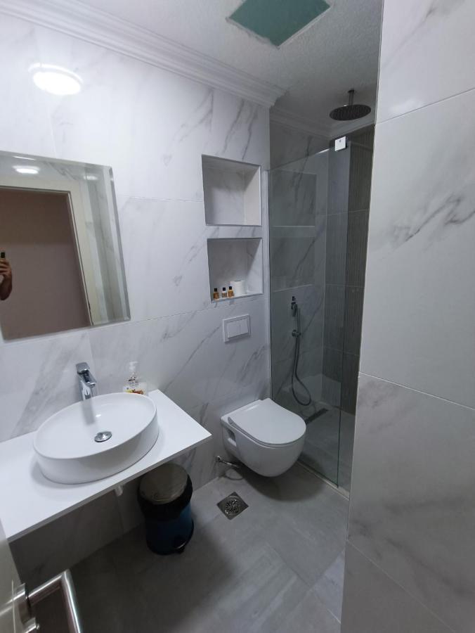 Premium - Dragovic Apartments 울친 외부 사진