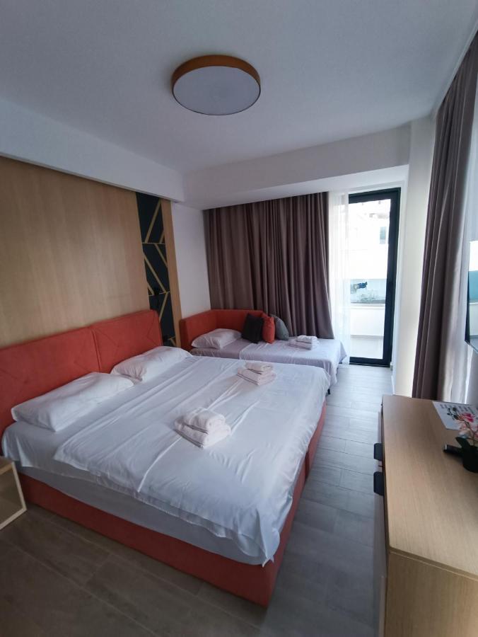 Premium - Dragovic Apartments 울친 외부 사진