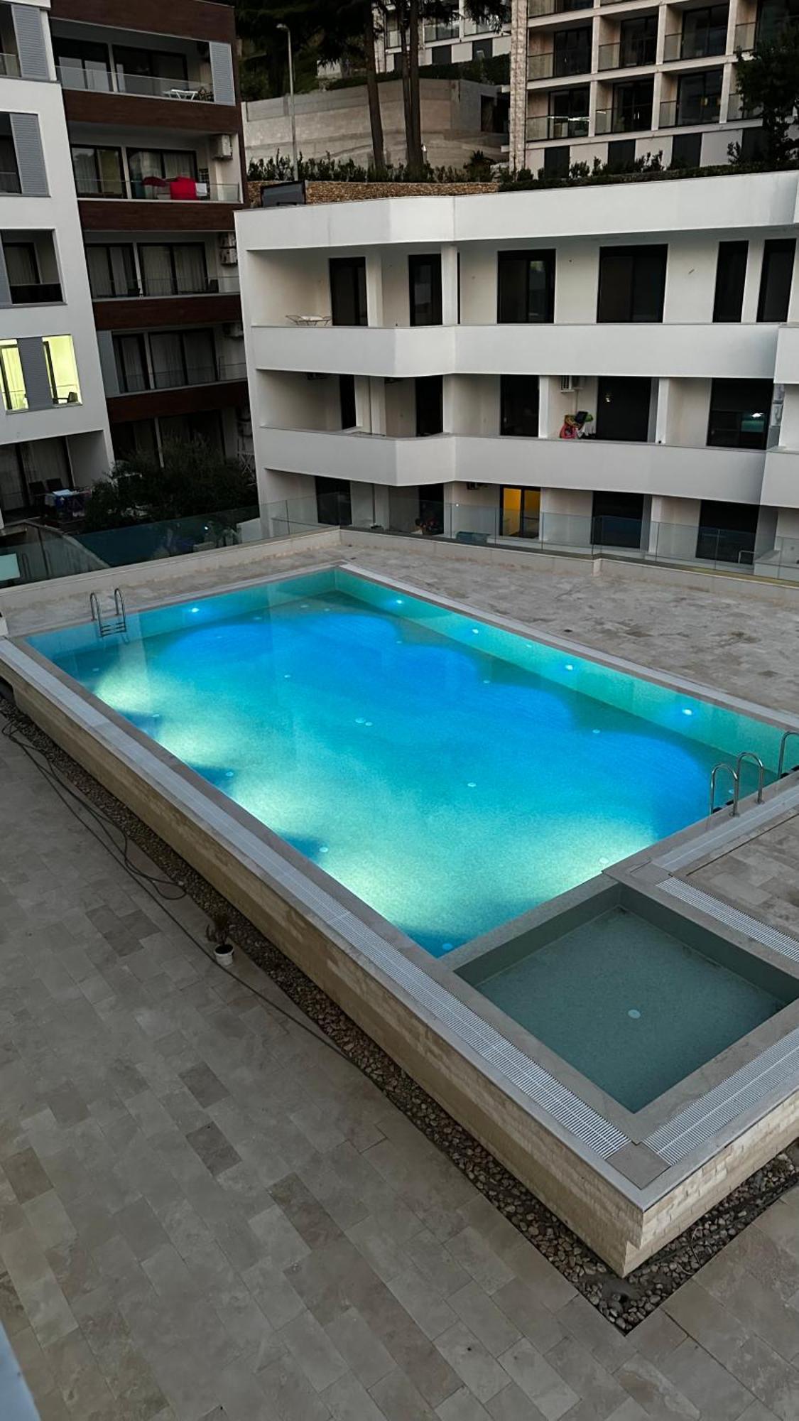 Premium - Dragovic Apartments 울친 외부 사진
